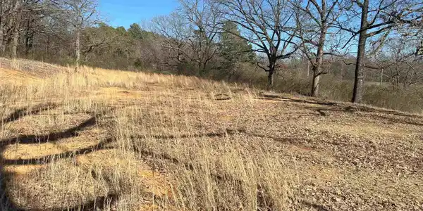 6522 Hwy 71 South