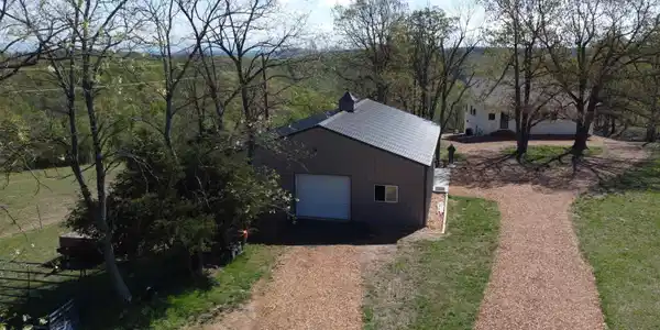 918 Bowith Hollow Road