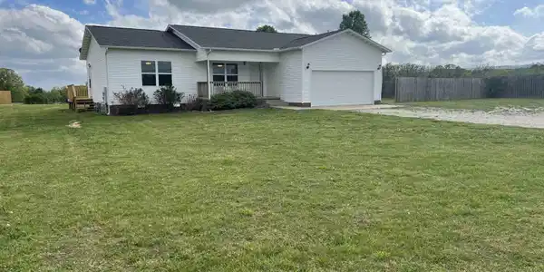 3361 S Highway 43