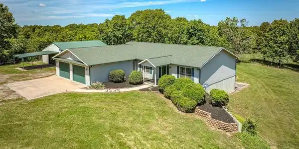 8296 W HWY 14