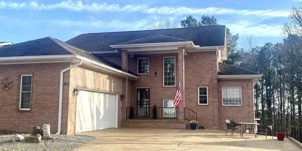 153 Castano Dr