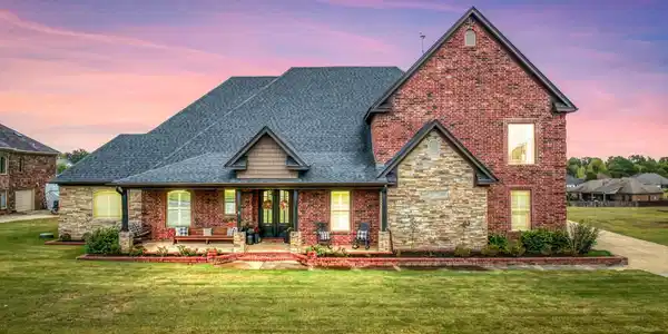 18 River Bend