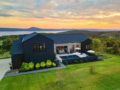 20 Waterview Garden Lane