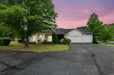 1052 Rock Creek Road