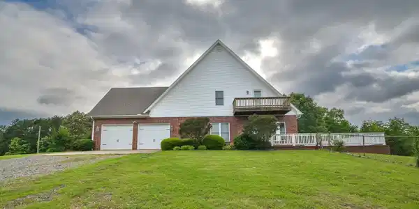 128 Polk Road 30