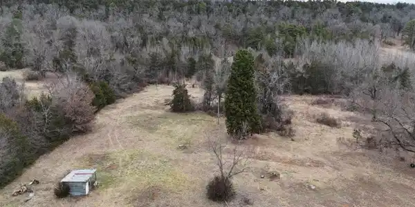 000 Six Mile Rd