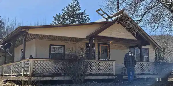 1521 Old 66 Road