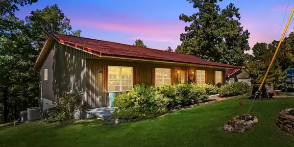 104 Jacobs Lane