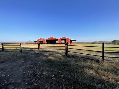 5943 Buttercreek Road