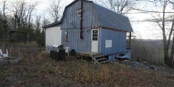658 Hood Lane
