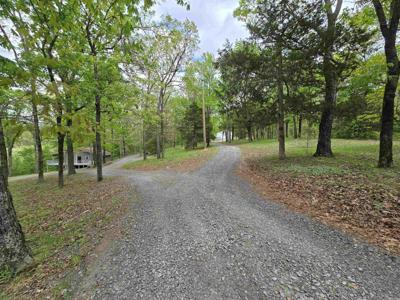 1720 Greers Ferry