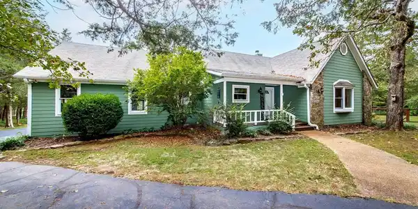 40 Woodsvine Road
