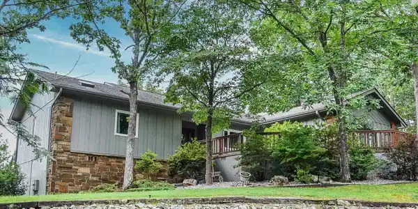 48 Coronado Lane