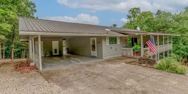 63 Pahokee Drive