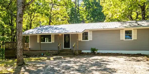 1449 Highway 270