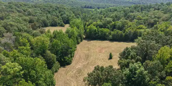 400 Hidden Creek