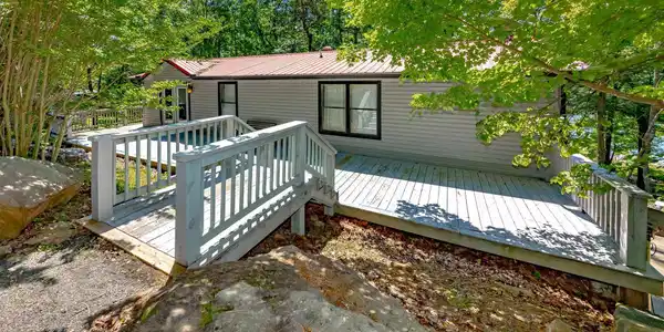 348 Weldon Road