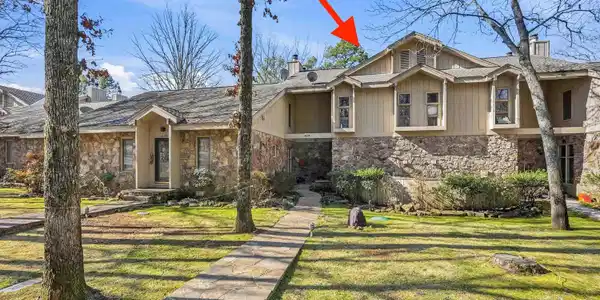 2558 Tannenbaum Rd.