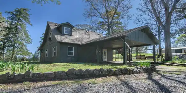 1256 Polk Road 38