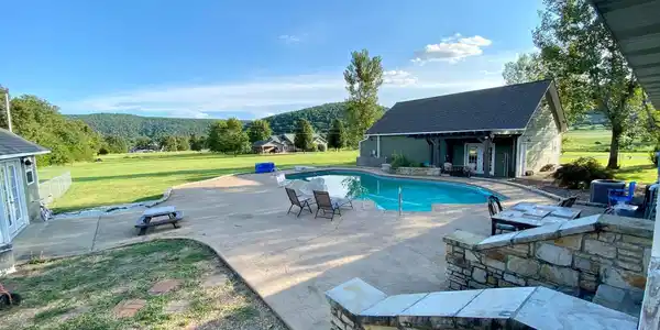 1013 Shipman Drive