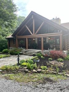 1370 Holmes Rd Road
