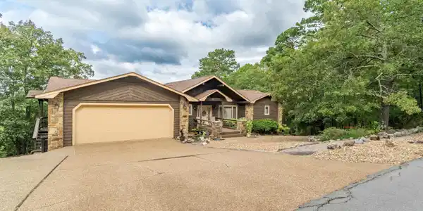 18 La Palabra Way