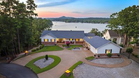 00 Lake Balboa Home, Hot Springs Village, AR