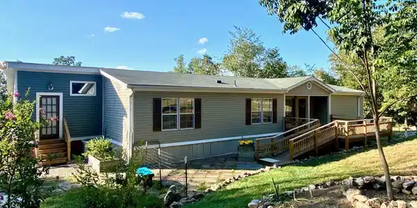 359 Immanuel Dr