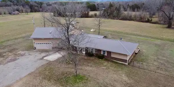 1319 county road 3335