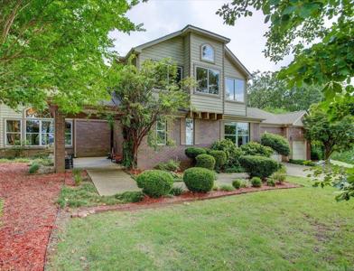78 Stonegate Ter