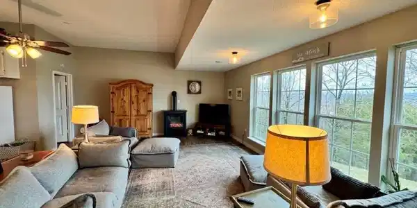 559 Private Road 2681