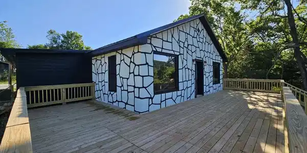 3703 HWY 66 W