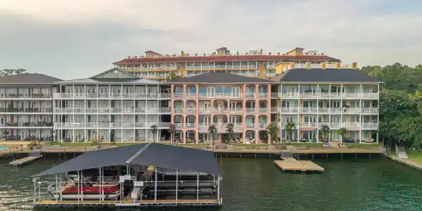 106 Grand Isle Dr