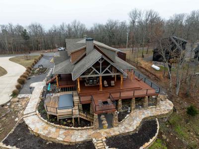 2501 Diamond Bluff Road