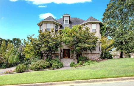 119 Manitou Drive