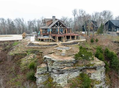 2501 Diamond Bluff Road