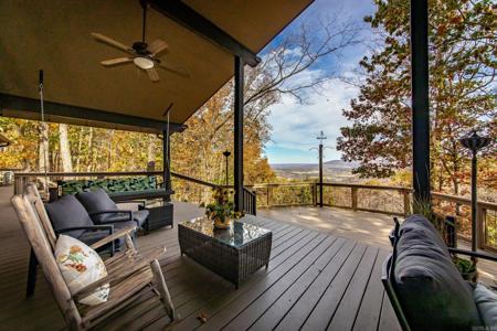 148 Cooper Point Drive