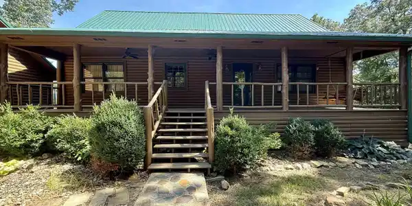 1491 Cedar Hills Dr Drive