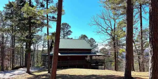 352 Bluff View Court