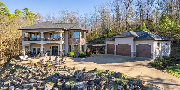 189 Lake Forest Shores Drive