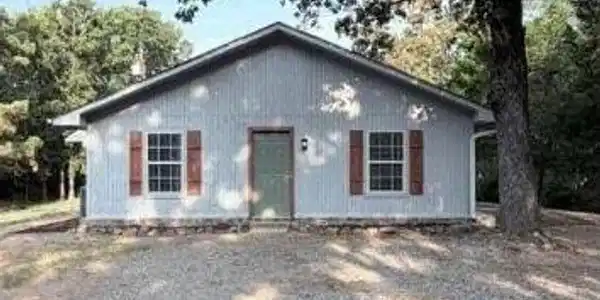 106 W Lewisburg Road