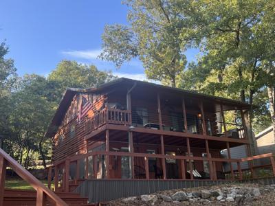 224 Robin Hood Lane