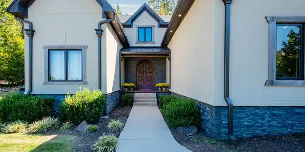 15 Chenay Drive