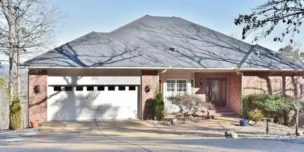 72 Mansilla Way