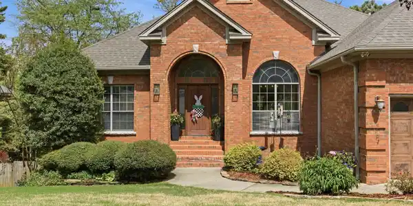 2209 Sawgrass Drive