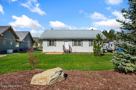 302 Mill Rd