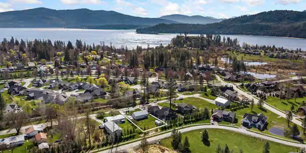 Image 3: Dover and Pend Oreille River