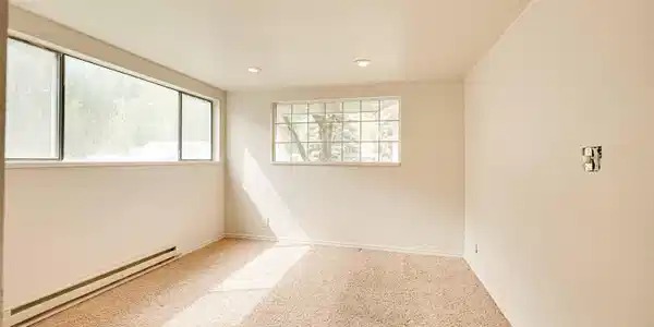 Image 4: Bedroom 1