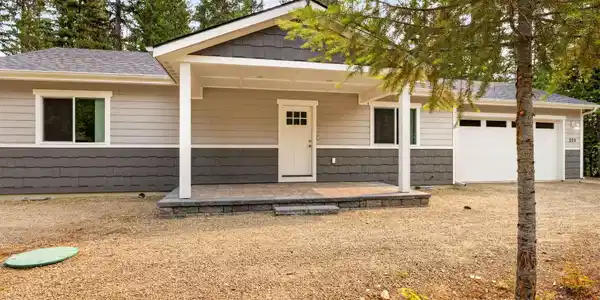 Image 2: 50-web-or-mls-DSC09614