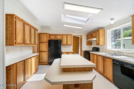 122 E Walrose Loop